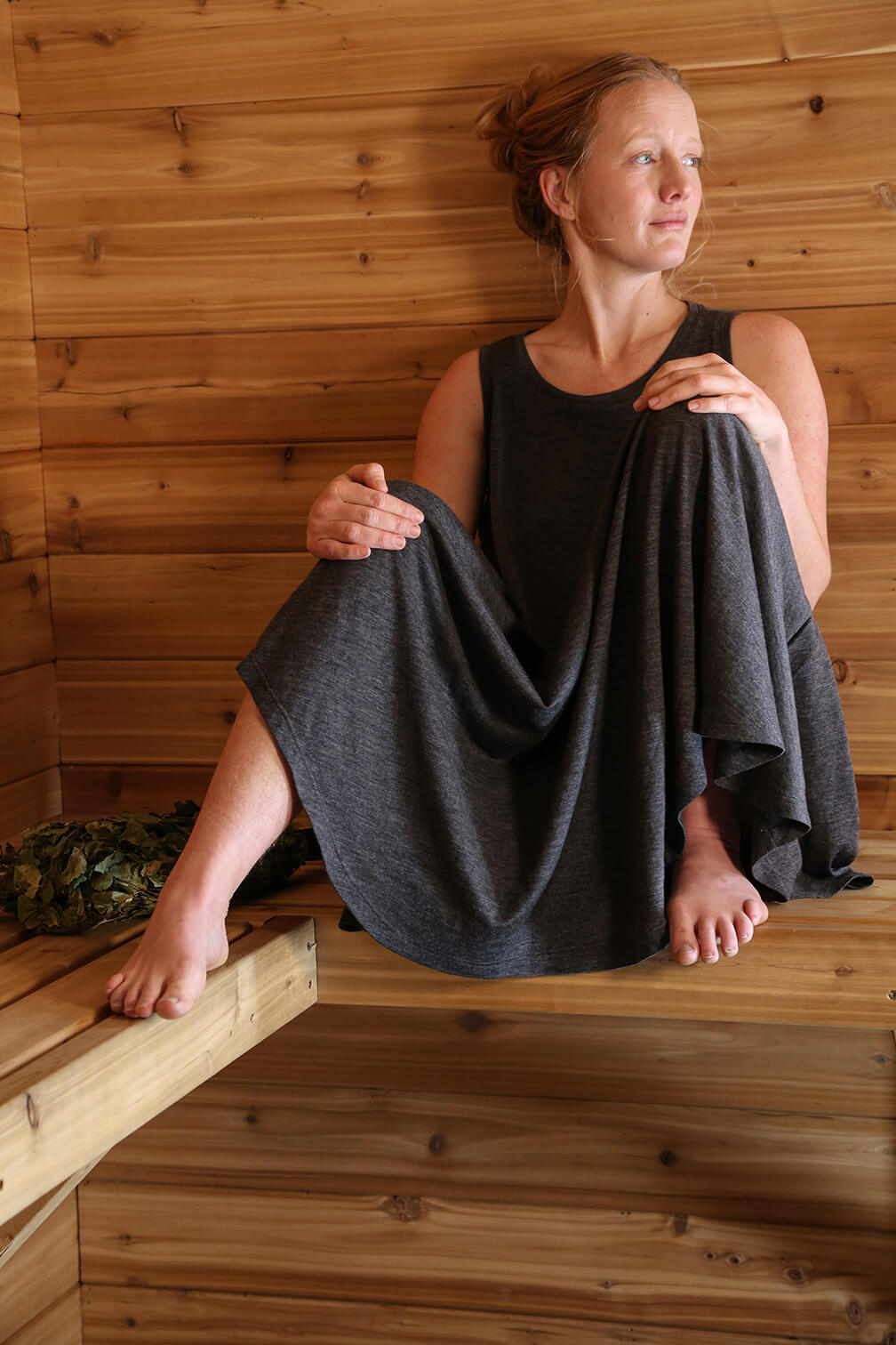Merino Wool Dress Comfort for Heat & Rest | Saunamekko Merino Wool Dress Comfort for Heat & Rest | Saunamekko